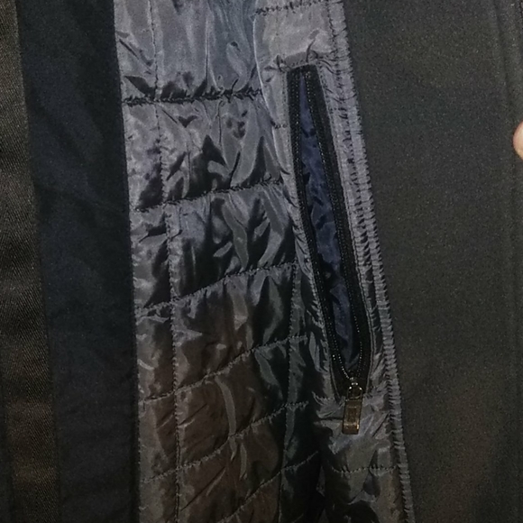 Heavy Weather Jacket - Picture 3 of 5